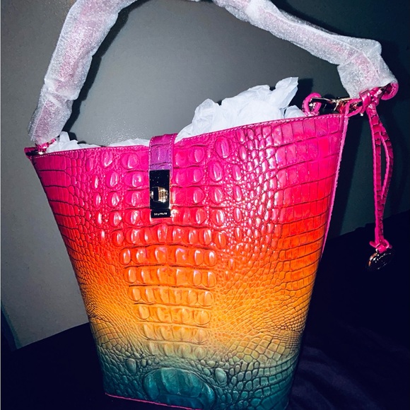 Shira MERMAID Ombré Purse✨💋 - Picture 1 of 5